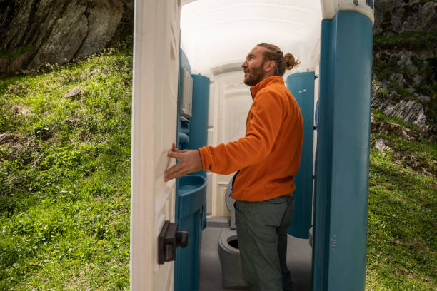 Best Porta potty delivery and setup  in Mianna, AR